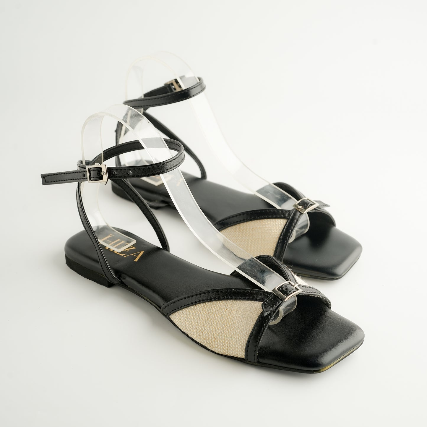 Hiza Sienna - Black