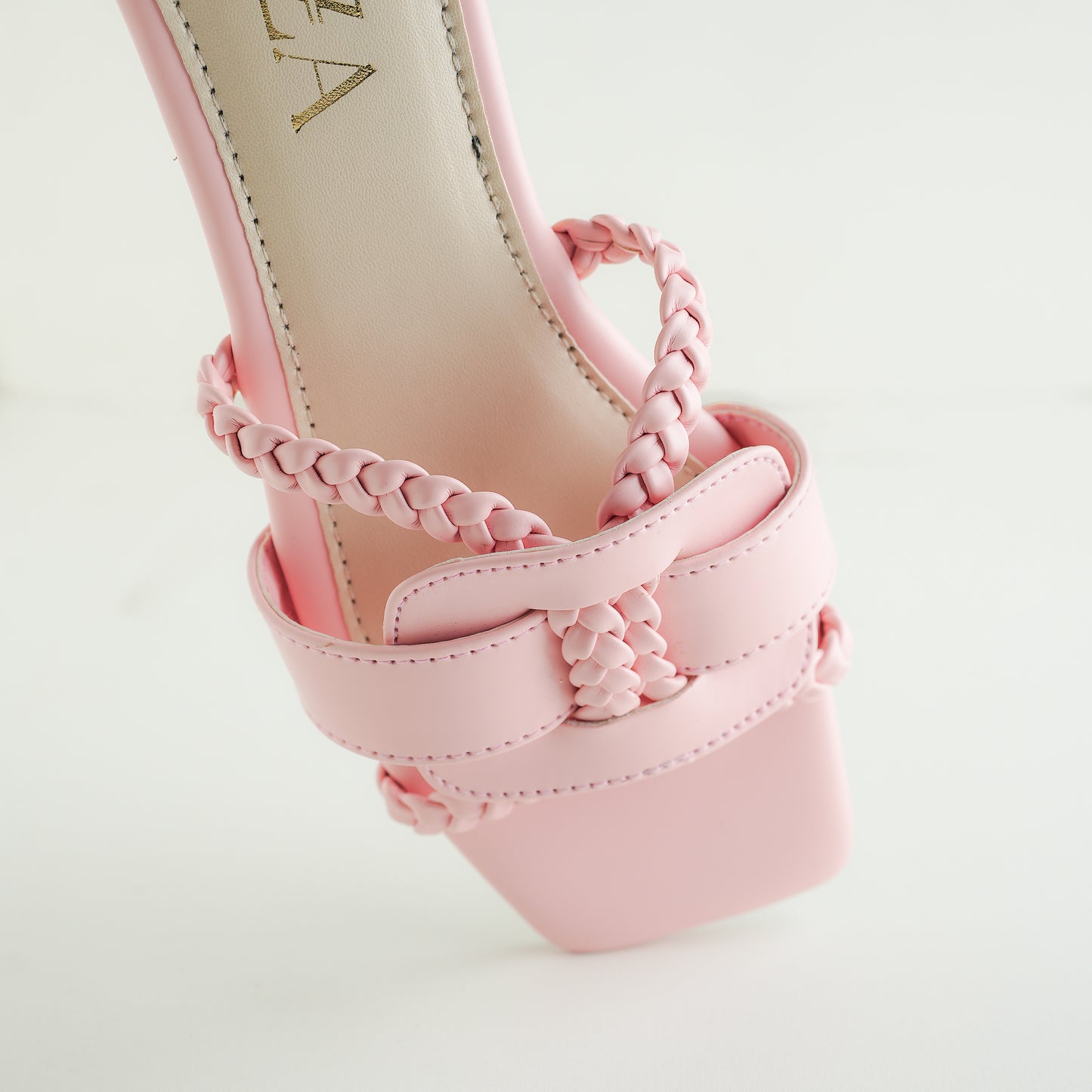 Hiza Butterfly - Pink