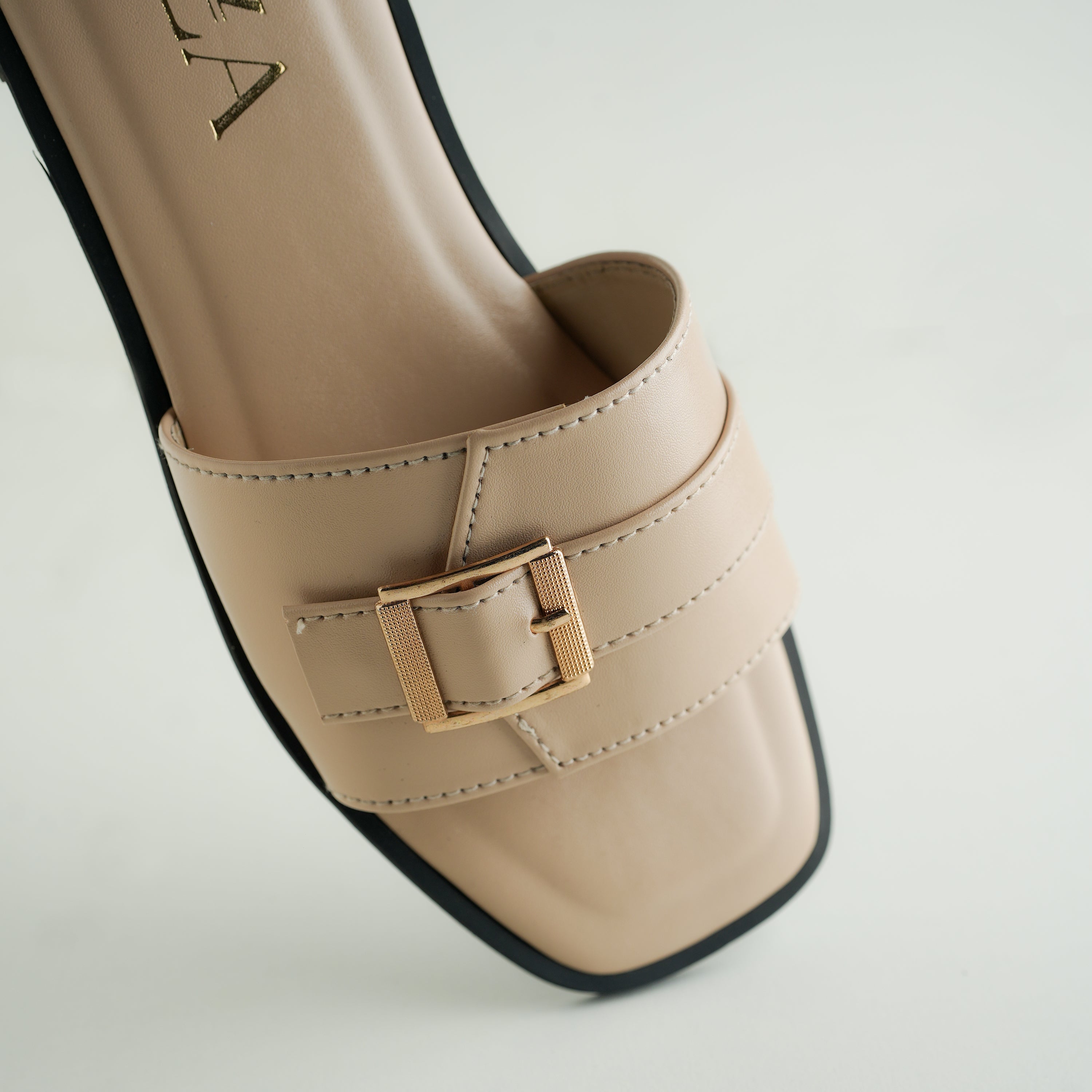 Hiza Classic Charm - Beige