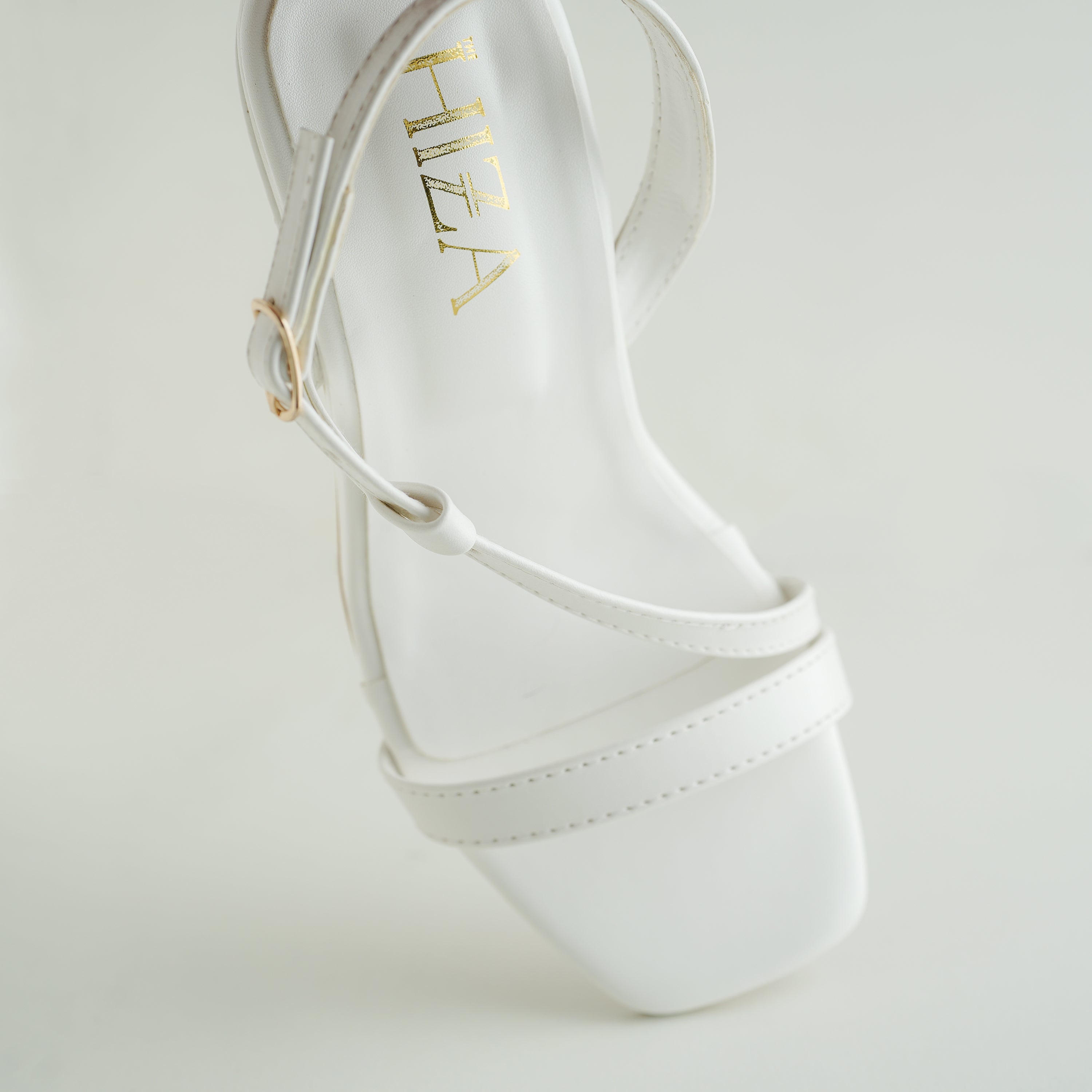 Hiza Frostbite – White