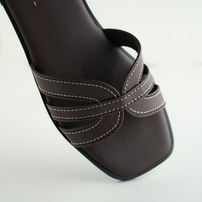 Hiza Comfort Glide - Dark Brown