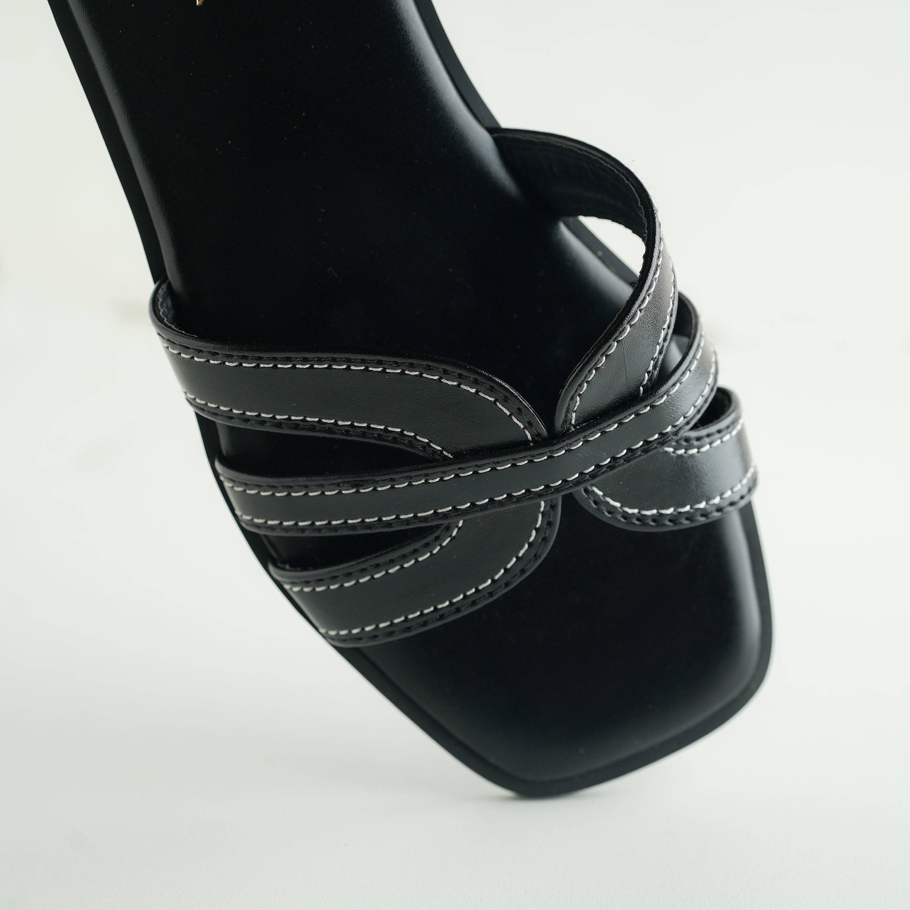 Hiza Comfort Glide - Black