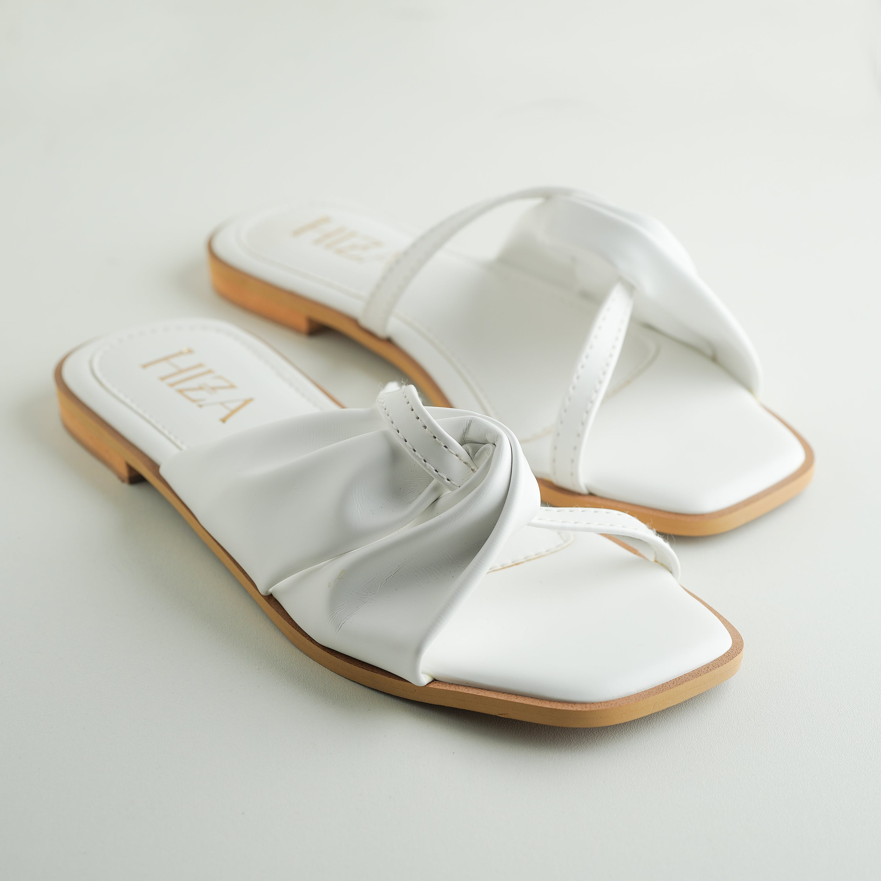 Hiza Lilac Luxe - White