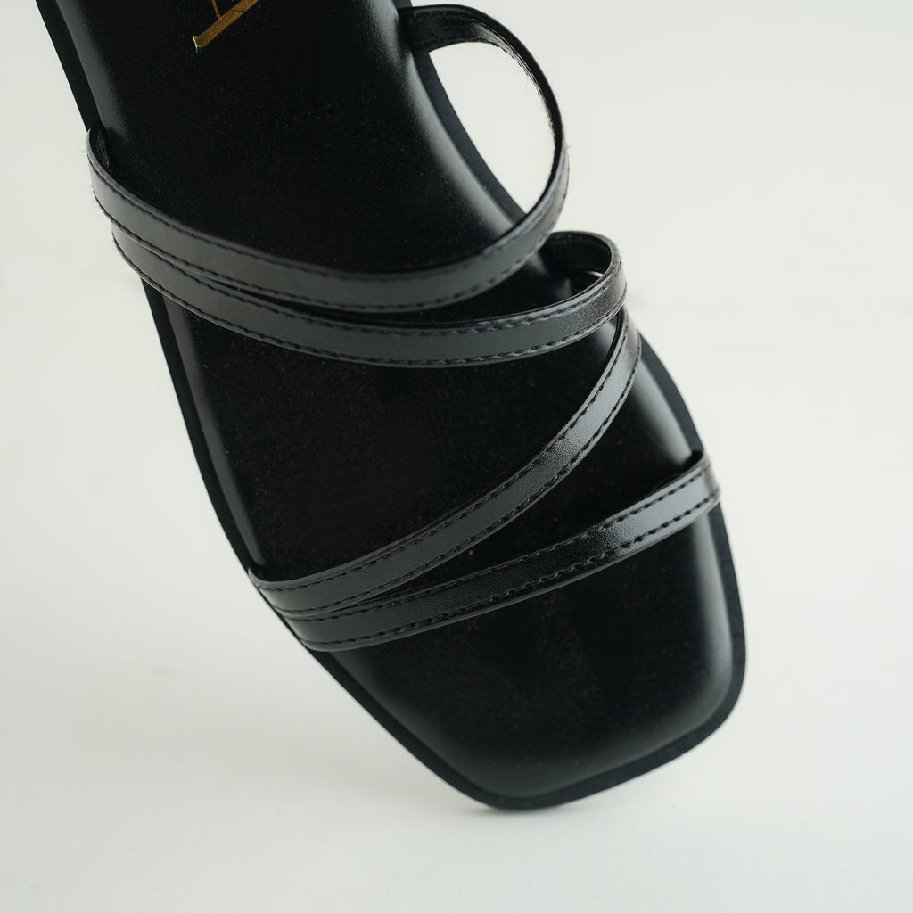Hiza Luxe Stride - Black