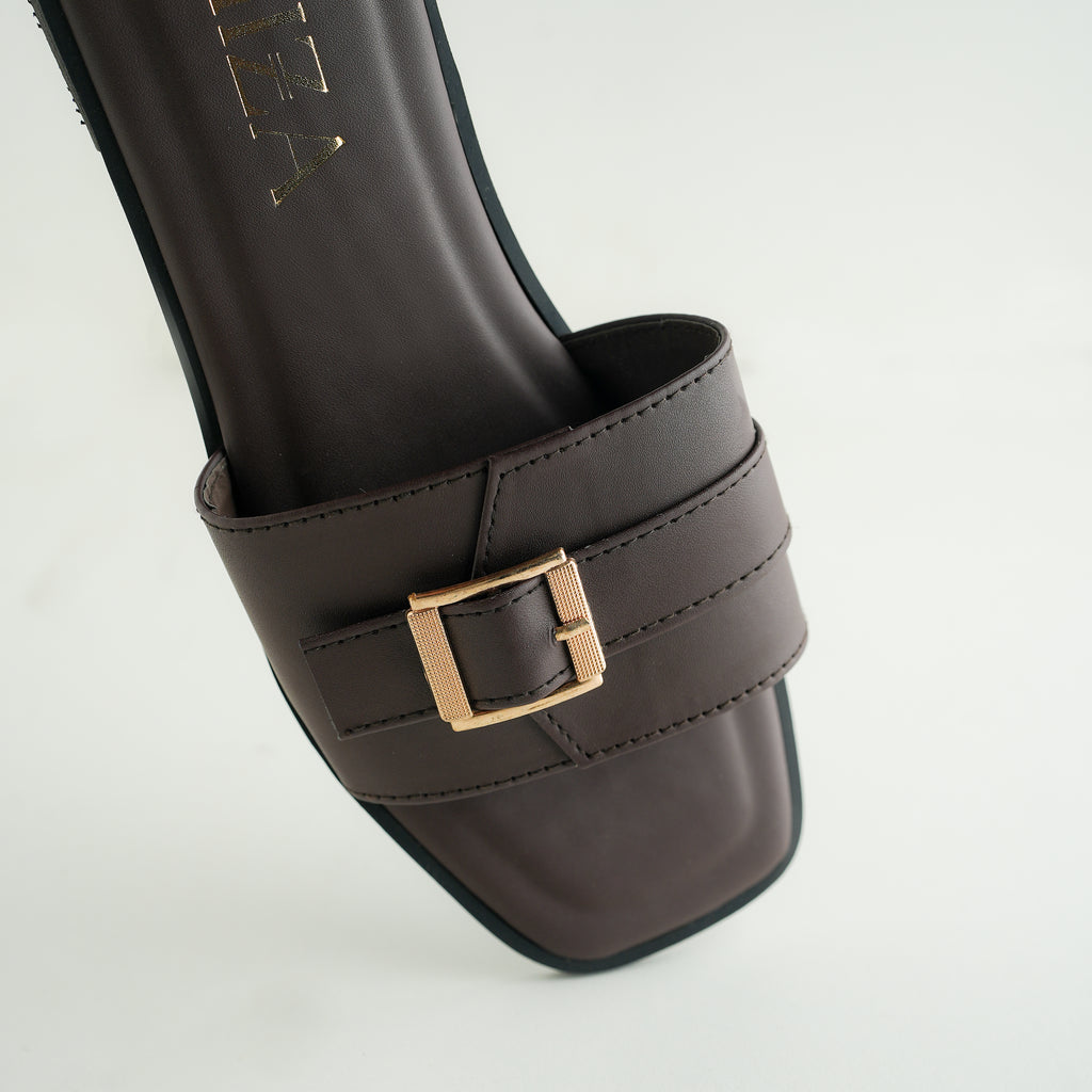 Hiza Classic Charm - Dark Brown