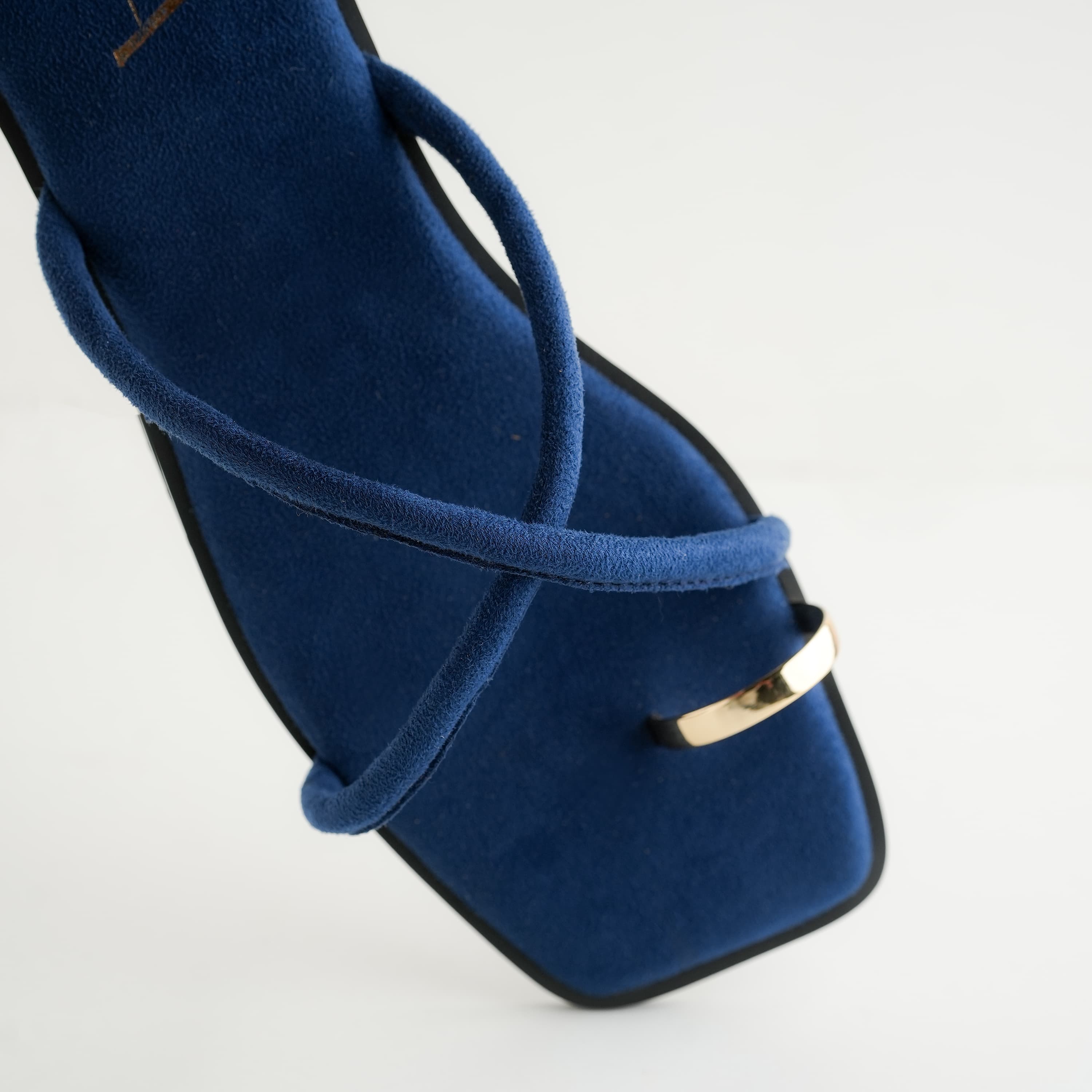 Hiza Royal Loop HZ-RL02