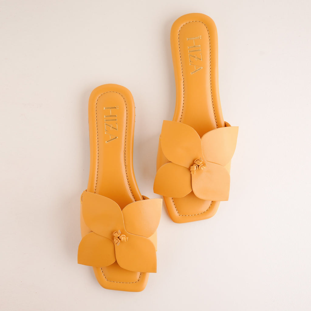 Hiza Fire Lily - Yellow